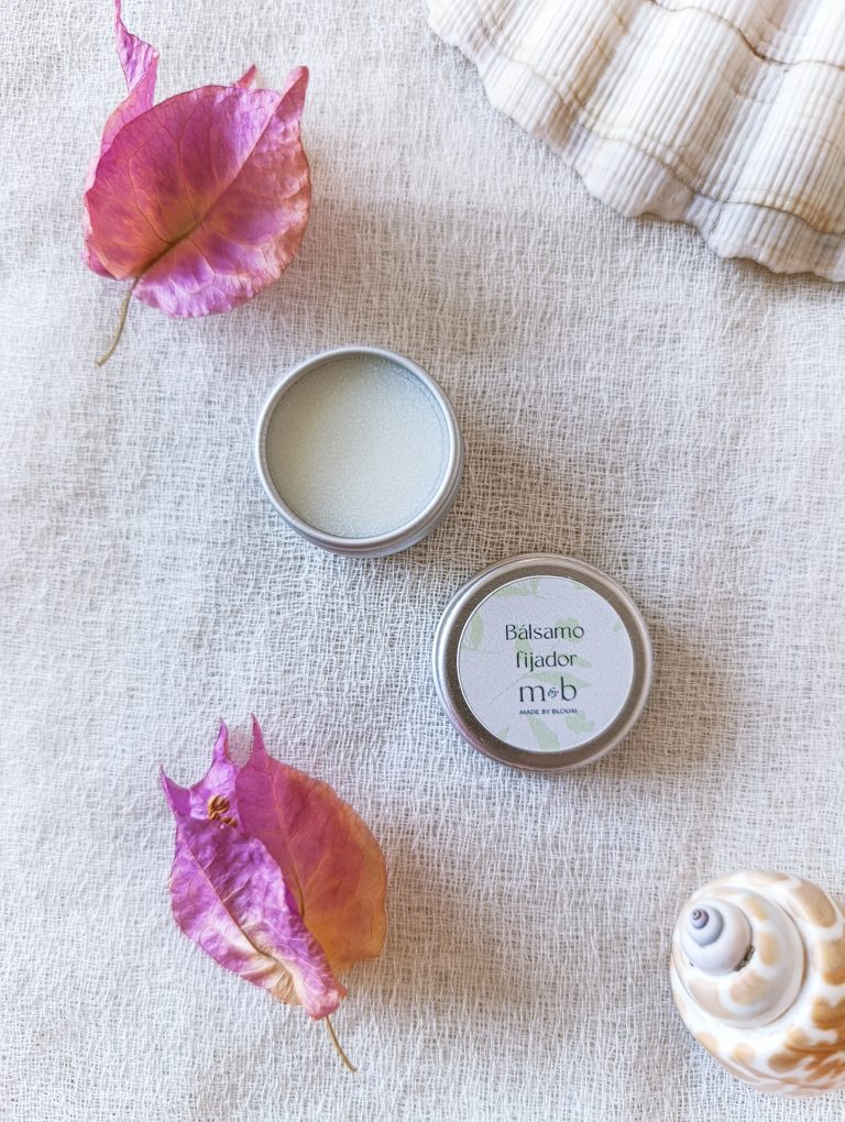 Bálsamo fijador de ingredientes naturales con fijación duradera