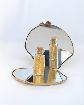 PuprurinaGoldMinimal